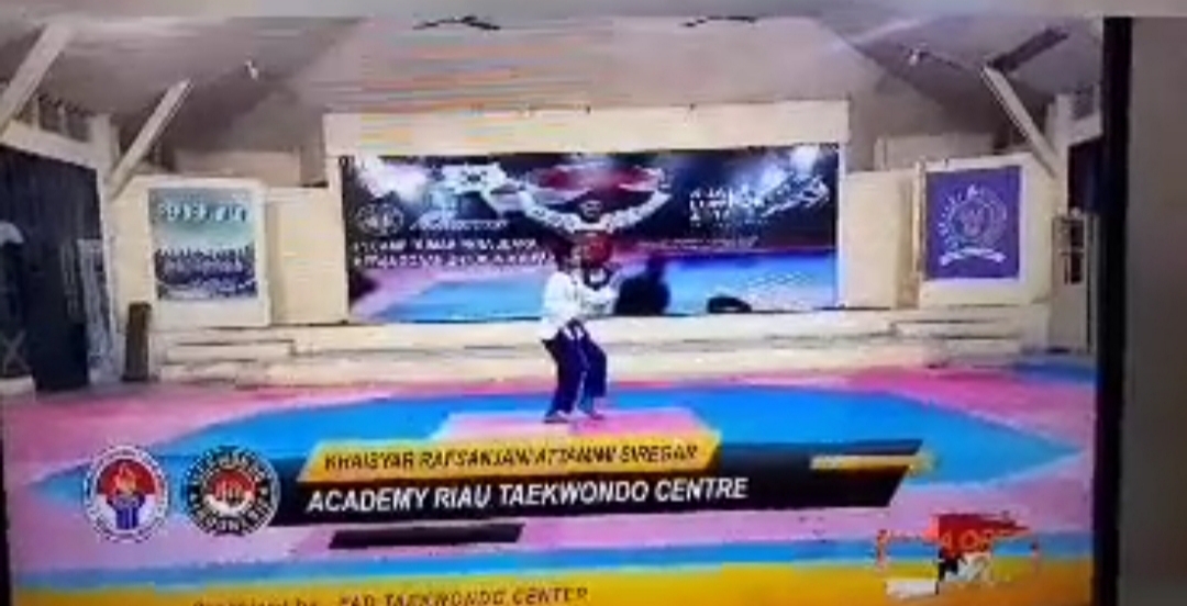 Atlet Taekwondo Junior Riau Tisan Siregar Raih Perak di Kejurnas Virtual Papua 2021