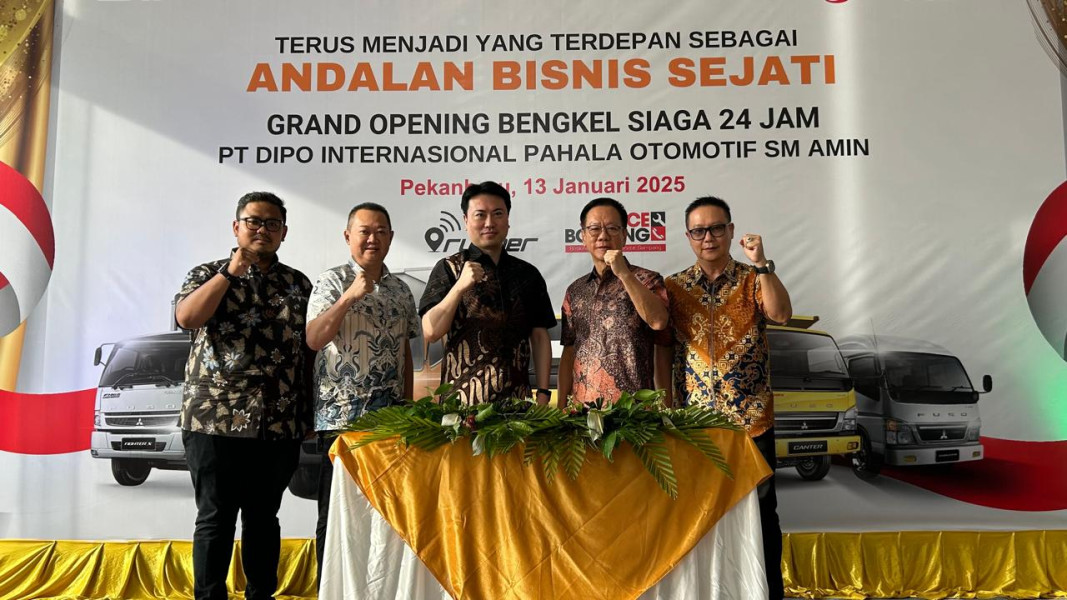 Pastikan Truk Konsumen Tanpa Down Time, Mitsubishi Fuso Buka Bengkel Siaga 24 Jam di Pekanbaru
