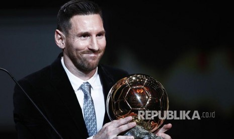 Pelatih Barcelona Akui Sinyal Messi Segera Pensiun