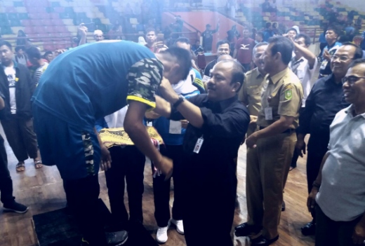 Raih Medali Emas di Cabor Voli, Rohul Pecahkan Rekor