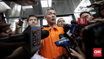 Wahyu Mengaku Kenal Hasto Tapi Tak Kenal Harun Masiku