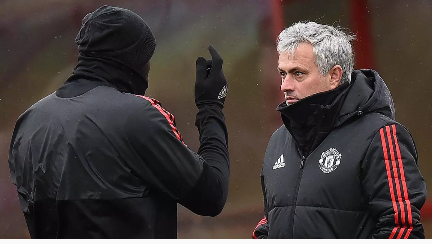 PSG Bidik Mourinho Gantikan Emery