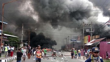 Makin Mencekam, Pasar di Fakfak Papua Barat Dibakar