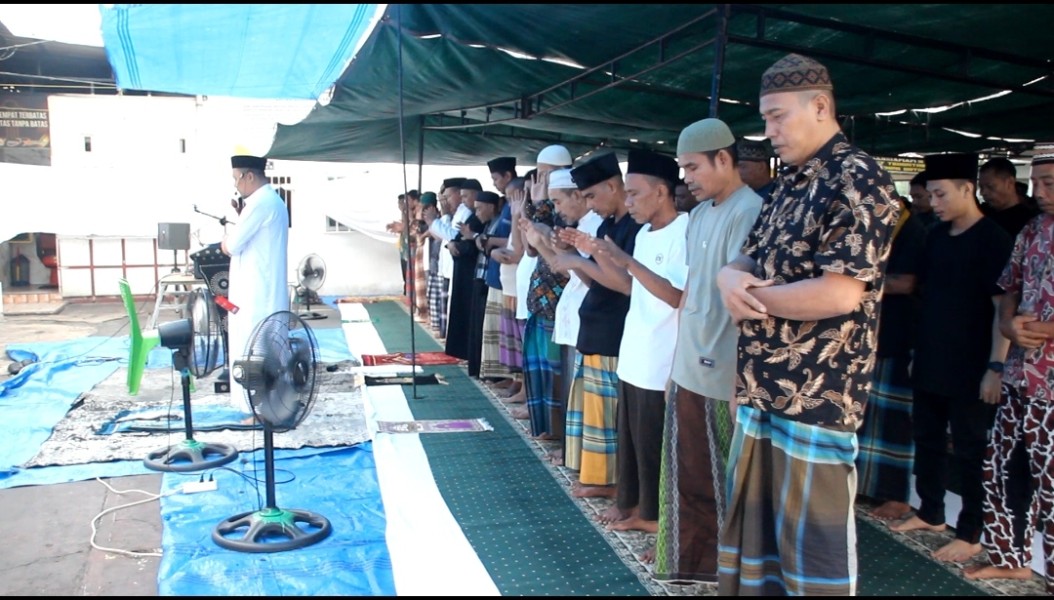 Lapas Bagansiapiapi Bersama Warga Binaan Gelar Shalat Idul Adha 1446 H