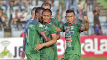 Skor 2-0, PSMS Tenggelamkan Arema di Stadion Teladan