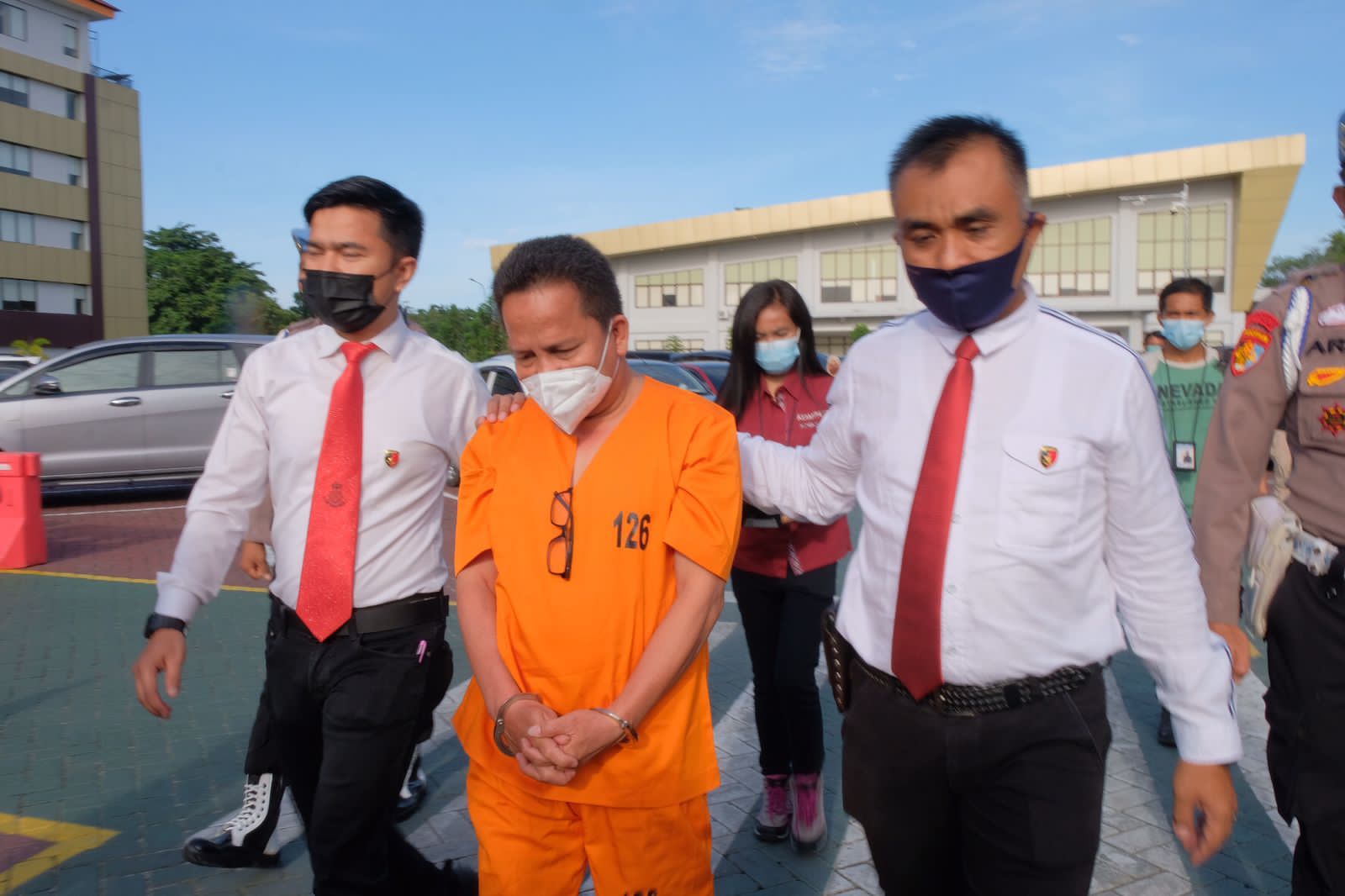 Polda Riau Tahan dr MH Terkait Korupsi Alat Hibah Kesehatan