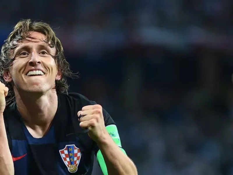 Inter Milan Bikin Real Madrid Naikkan Gaji Modric 2 Kali Lipat