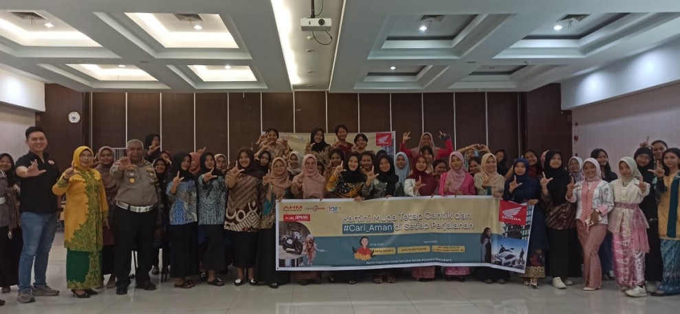 Kartini Muda Tetap Cantik dan Cari Aman di Setiap Perjalanan