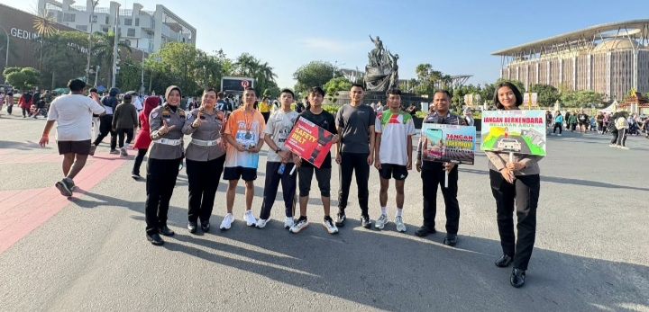 Polantas Menyapa Masyarakat CFD, Ajak Warga Wujudkan Tertib dan Aman Berlalu Lintas