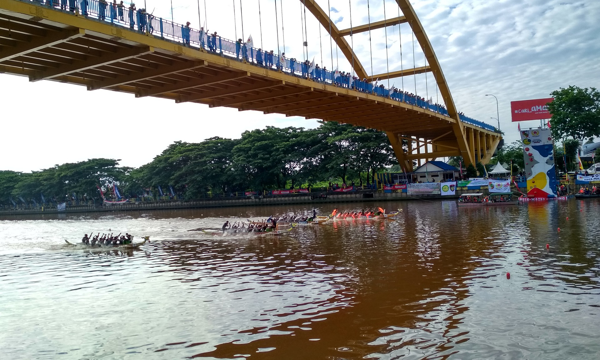 32 Atlet Dayung Pekanbaru Diturunkan Ikuti Dragon Boat Festival di Kampar
