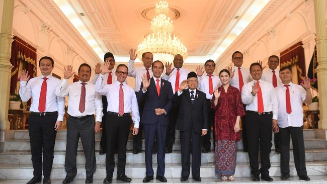 Paradoks Jokowi Berniat Pangkas Birokrasi tapi Tambah Wakil Menteri