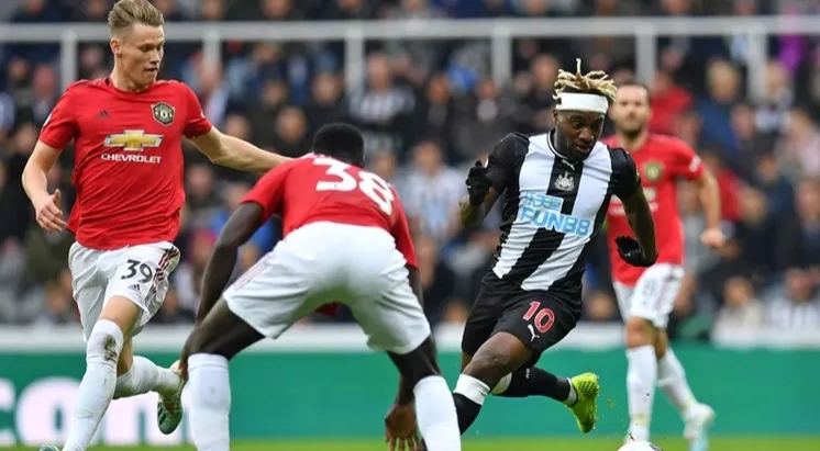 MU Bertekuk Lutut di Markas Newcastle United