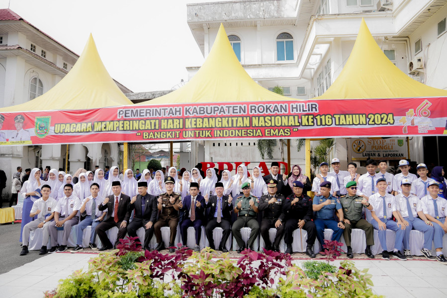 Ketua DPRD Rohil Hadiri Upacara Peringatan Harkitnas ke 116 tahun 2024