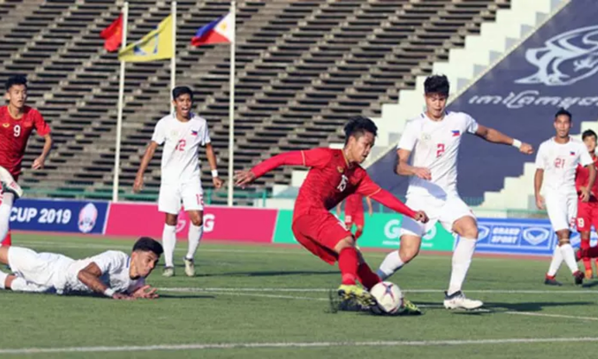 Semifinal Piala AFF U-22: Timnas Indonesia U-22 Jersey Merah, Vietnam Putih