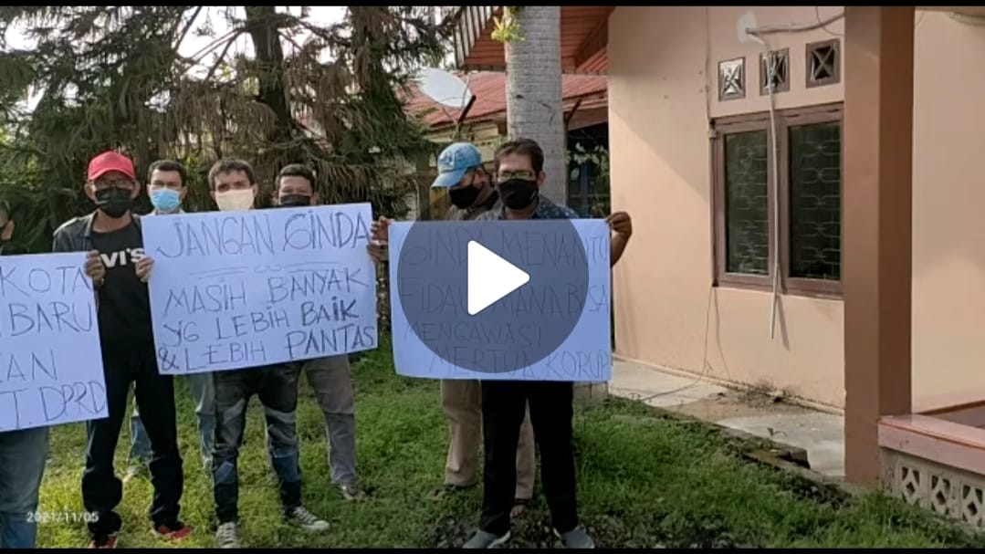 Masyarakat di Berbagai Kecamatan Tolak Ginda Jadi PLT Ketua DPRD Pekanbaru