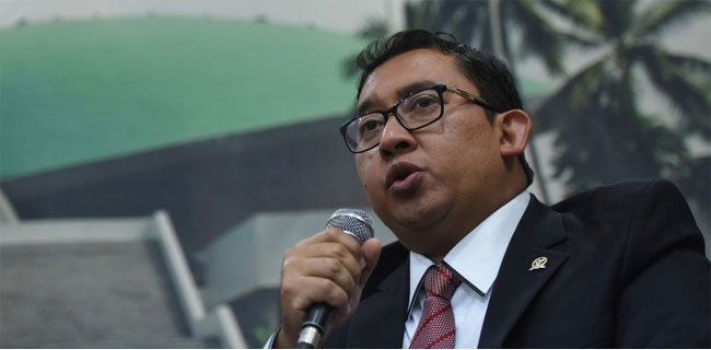 Kalau Pemerintah Serius, Kenapa Upaya Guru Honorer Jadi PNS Dipersulit?
