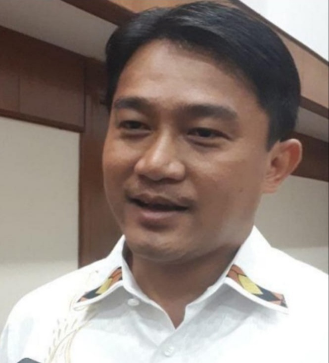 DPRD Riau Dukung Gaji Guru Bantu Sesuai UMP