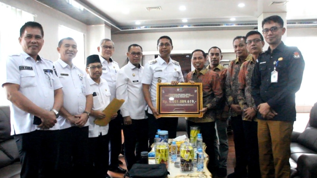 Pemkab Rohil Terima 6 Miliyar Sisa Dana Hibah Pilkada 2024 dari KPU