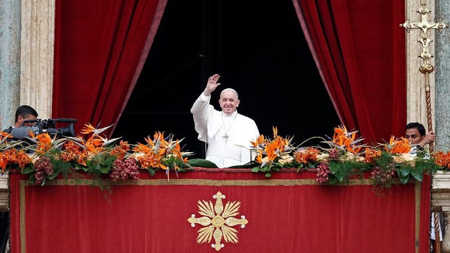 Skandal Pelanggaran Keuangan Bocor, Bodyguard Paus Mengundurkan Diri
