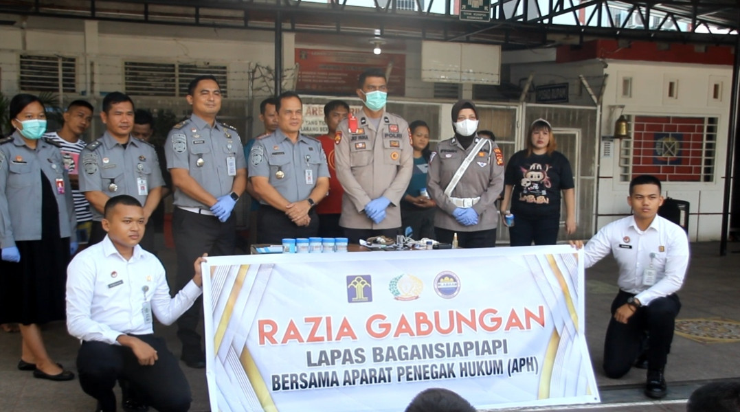 Lapas Bagansiapiapi Bersama APH Gelar Razia di Blok Warga Binaan