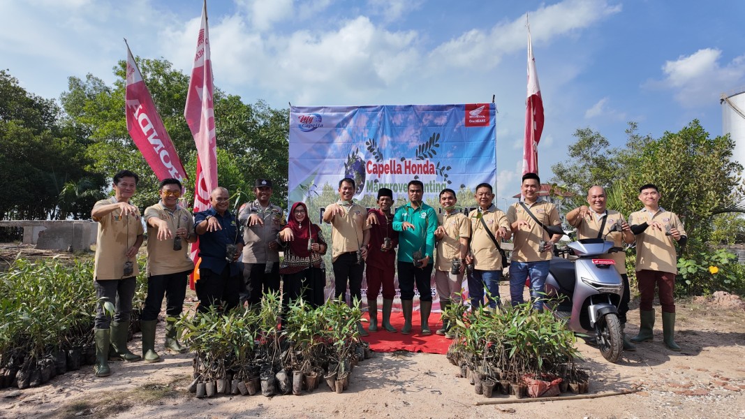 Capella Honda Tanam 1500 Batang Mangrove di Pelabuhan Dumai Bentuk  Sinergi Bagi Negeri