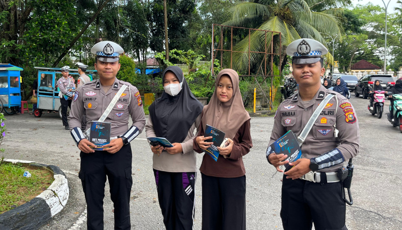 Satlantas Polres Inhil Sosialisasikan Riau Bhayangkara Run 2025 di Car Free Day, Ada Layanan Cek Kesehatan Gratis