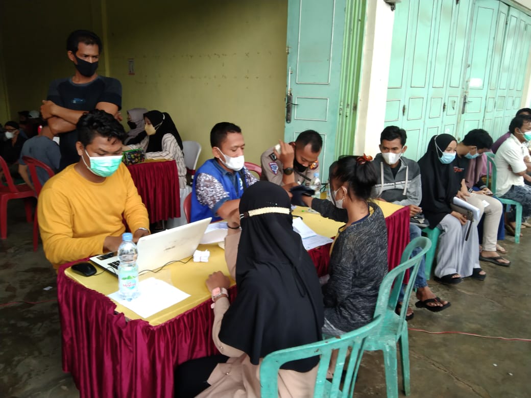 Polsek Ukui Maksimalkan Pelayanan Vaksin di Pos Pengamanan Simpang Mangga-Ukui