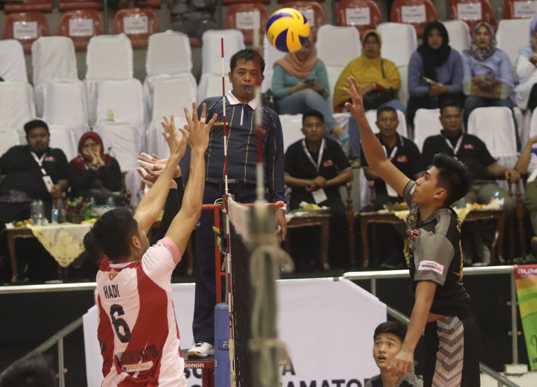 Proliga 2019: Tuan Rumah Samator Raih Poin Penuh