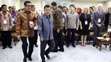 NasDem: Jokowi Tengah Cari Pendamping Macam JK