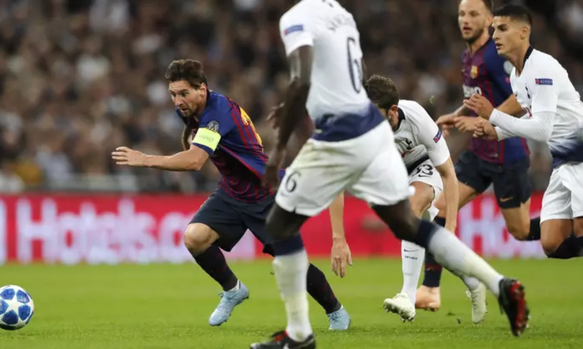 Bungkam Tottenham, Messi Langsung Targetkan Treble