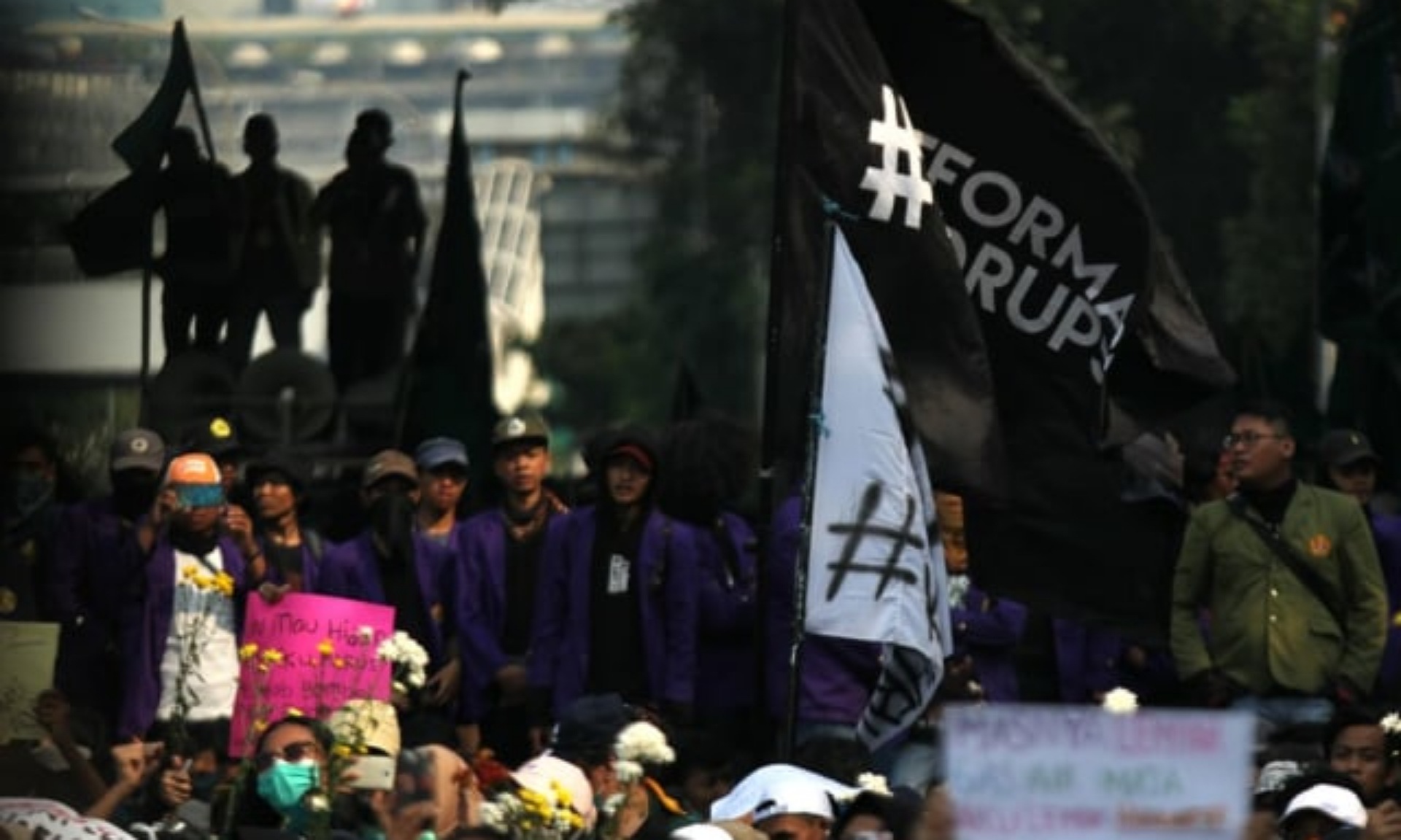 Mahasiswa Masih Melawan