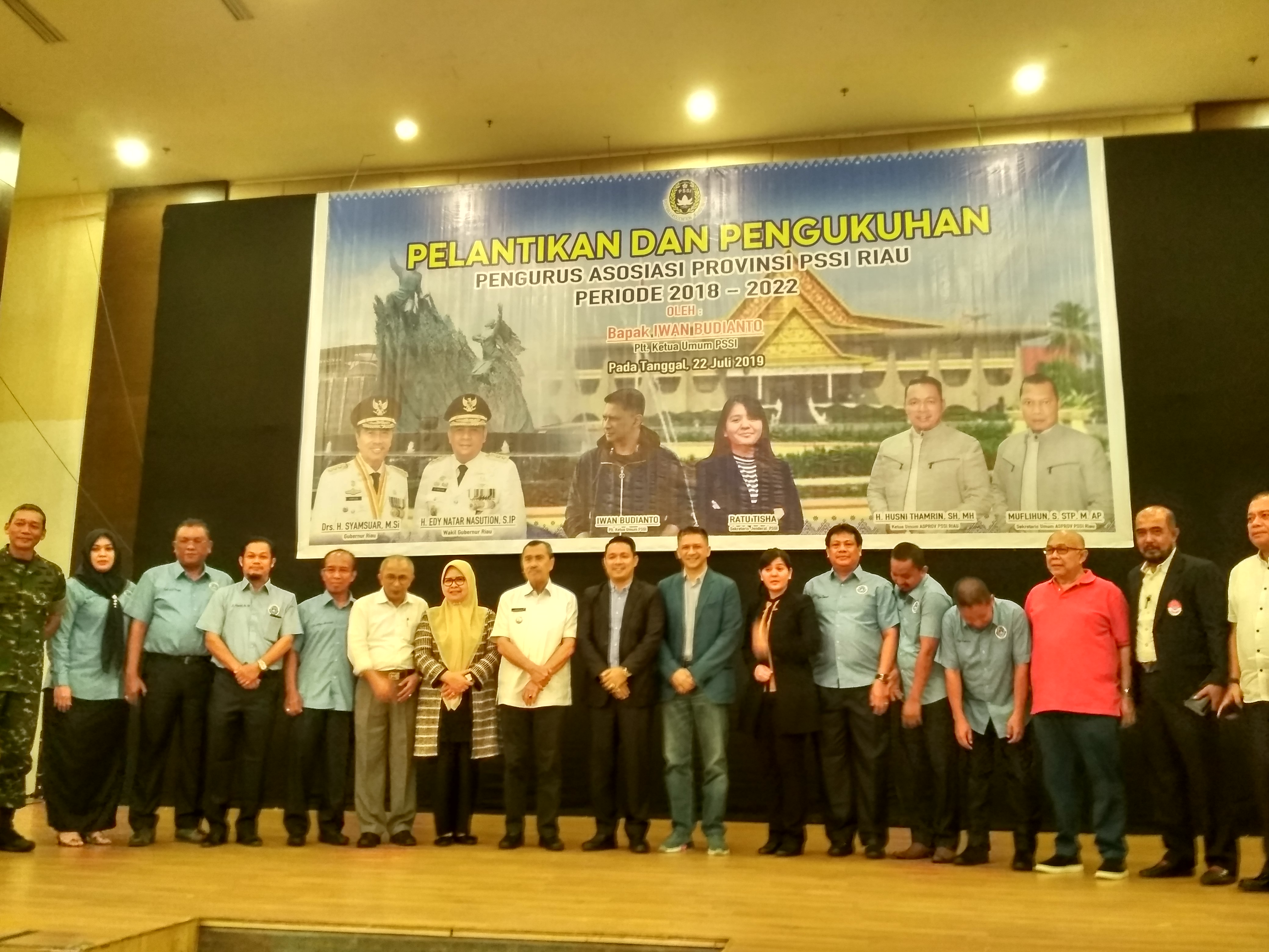 Husni Thamrin Resmi Pimpin Asprov PSSI Riau Periode 2018-2022