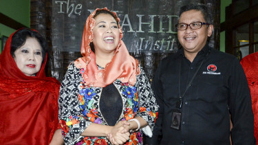 Jokowi Turun Tangan Bujuk Yenny Wahid