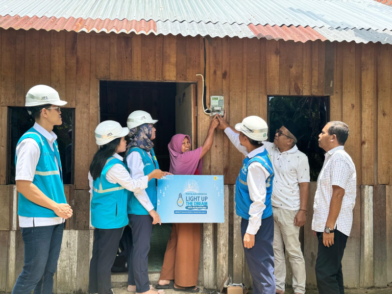 Pemda Kampar Apresiasi Donasi Pegawai PLN melalui Program Light Up The Dream