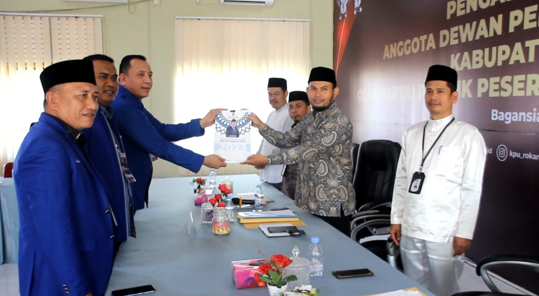 DPC PAN Rohil Ajukan Bacaleg, KPU : Lengkap dan Diterima