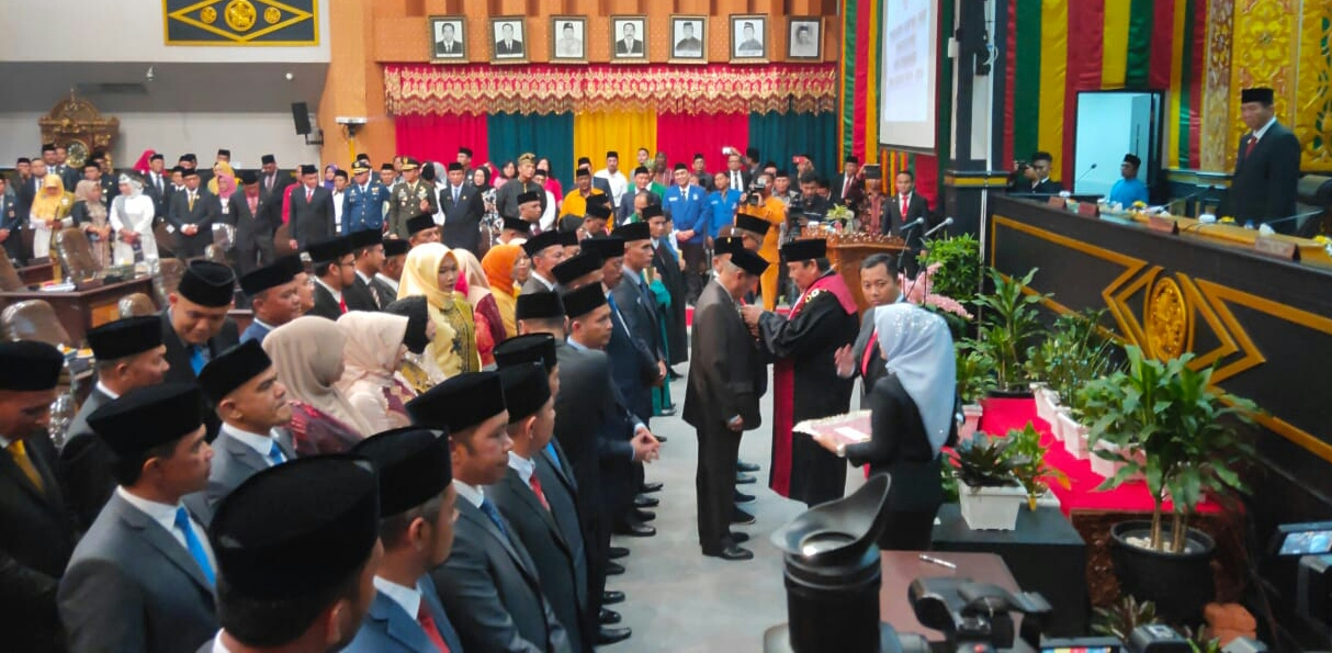 Resmi 45 Anggota DPRD Kota Pekanbaru di Lantik