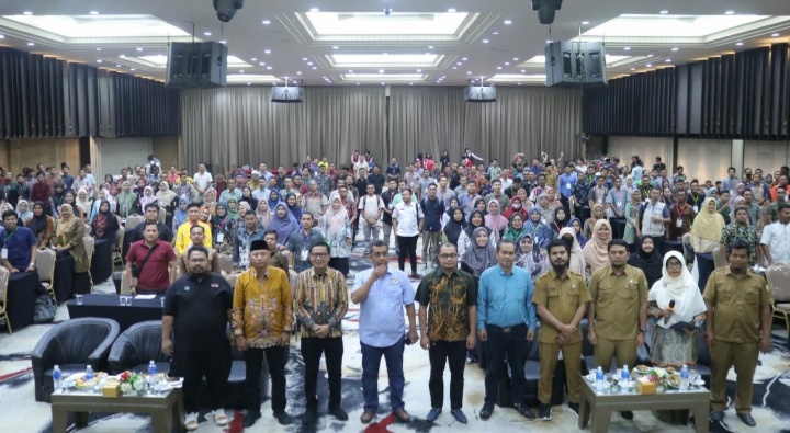 Dapodik Harus Ril dan Valid, 313 Operator SMA Negeri di Riau Ikuti Bimtek