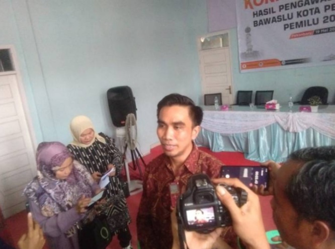 Mau Jadi Walikota Pekanbaru, Calon Perseorangan Harus Kantongi  Dukungan Minimal 57.863 Pemilih