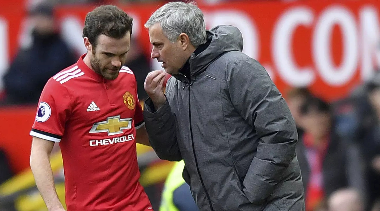 Mourinho Komentari Keberhasilan Manchester City Juarai Premier League
