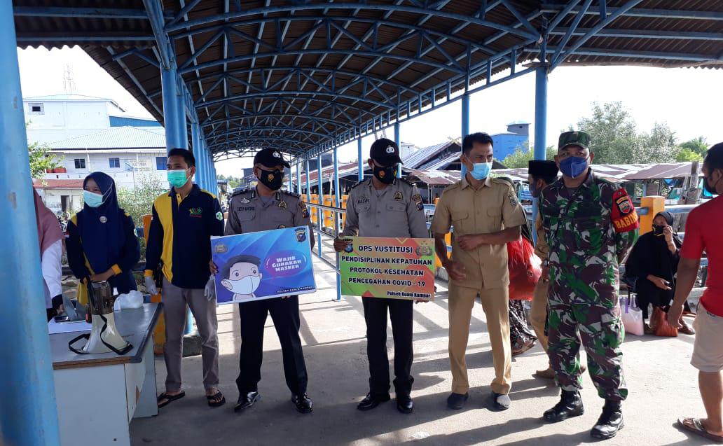 Polsek Kuala Kampar Perketat PPKM, Pastikan Masyarakat Mematuhi Prokes
