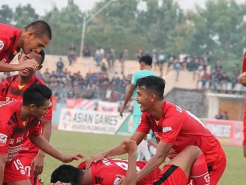 Semen Padang Juara Paruh Musim Wilayah Barat Liga 2