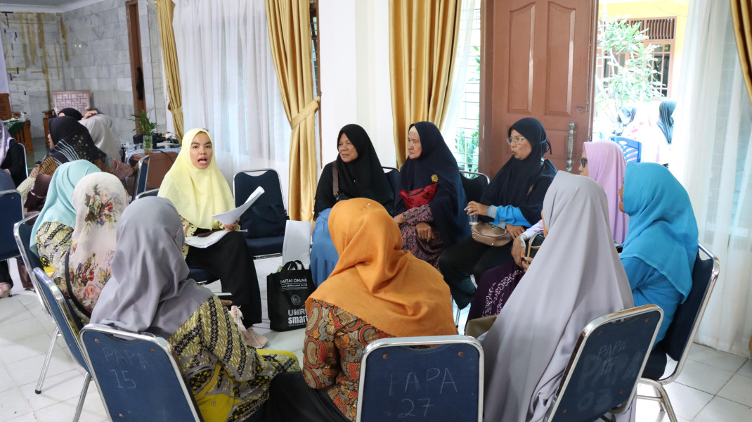 Nasyiatul Aisyiyah Riau Gelar Pelatihan Akademi Digital Lansia Bersama Tular Nalar dan Mafindo