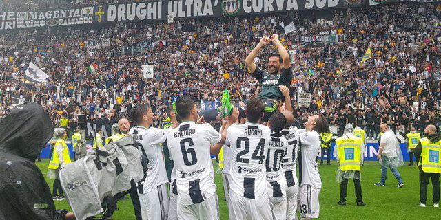 Presiden PSG Ingin Datangkan Buffon
