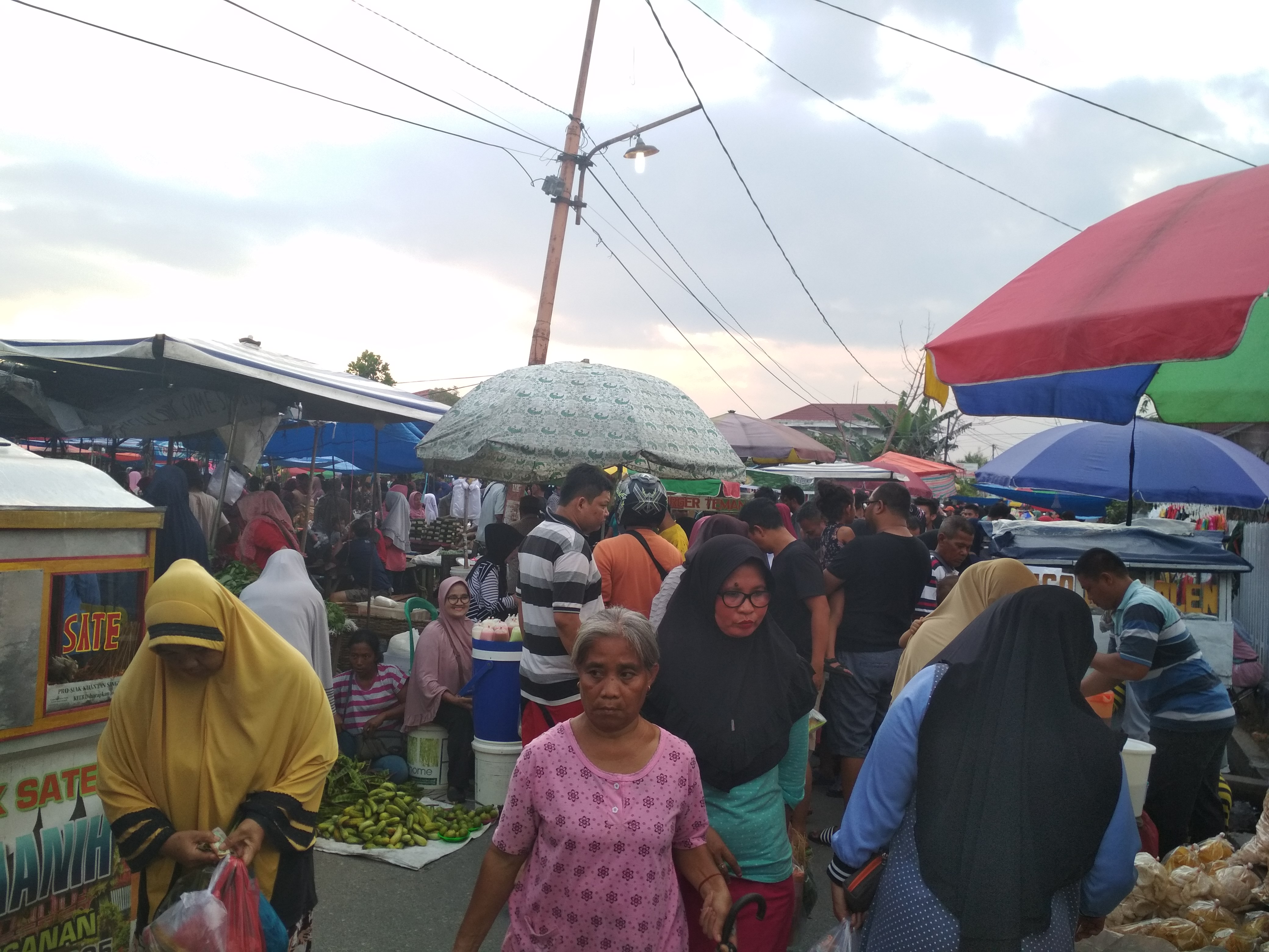 Cegah Corona, Pemko Pekanbaru Larang Operasi Pasar Murah