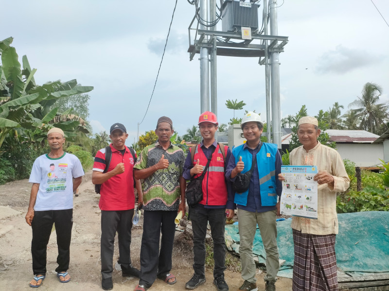 Tambah Lagi, PLN Terangi Dusun Terpencil di Indragiri Hilir Riau