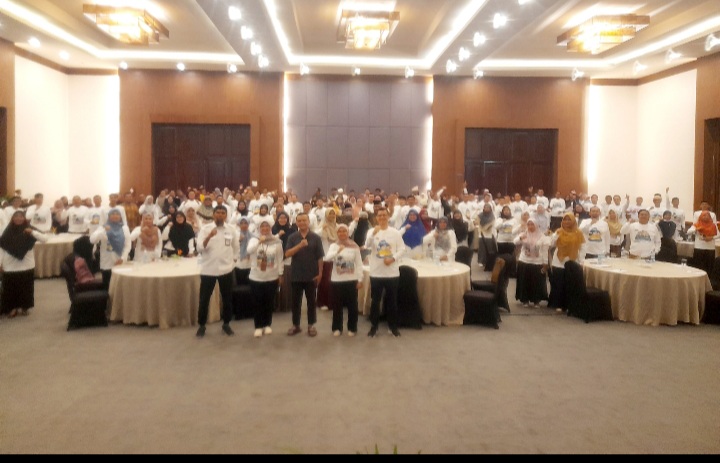 100 Guru Riau Dibekali  Pembelajaran Integrasi STEM dan Teknologi Robotik Kepada Siswa