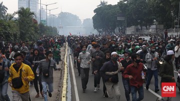 500 Orang Ditangkap Polisi saat Demo 1310