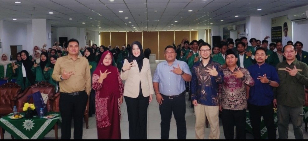 FIKOM UMRI Gelar International Guest Lecturer, 200 Mahasiswa Dalami Strategi Komunikasi Krisis di Era Digital