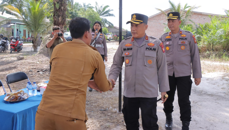 Kapolres Rohil Bangun Fasilitas Air Bersih untuk Masyarakat Dusun Pematang Padang