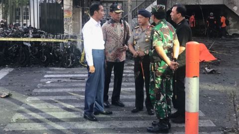 Kapolri Minta Panglima TNI Kirim Pasukan untuk Bantu Tangkap Teroris